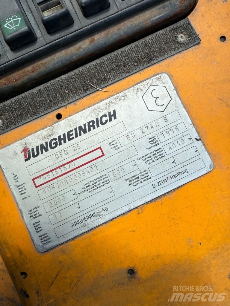 Jungheinrich DFG 25 ディーゼル・軽油