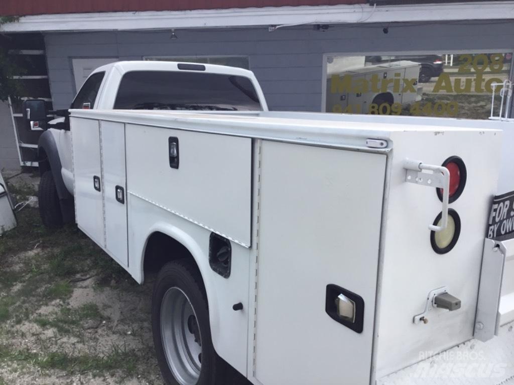 Ford F 550 XL SD 多目的／汎用車両