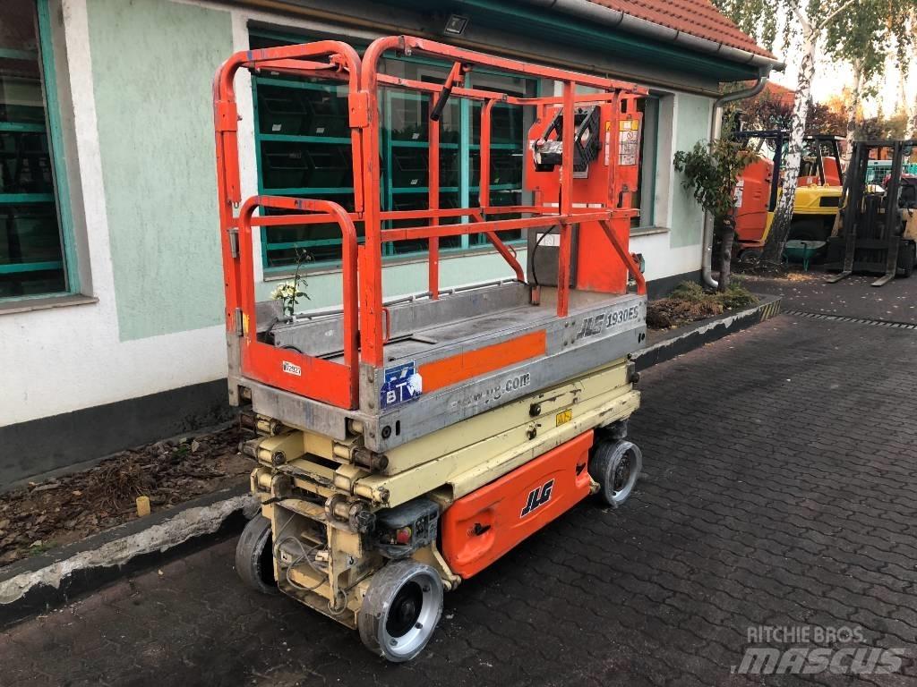 JLG 1930 ES V-2927 垂直昇降型リフト