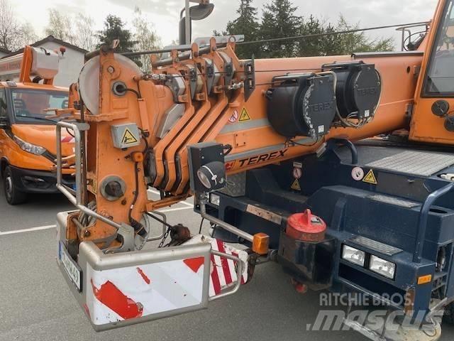 Terex Demag AC 40-1 オールテレーンクレーン