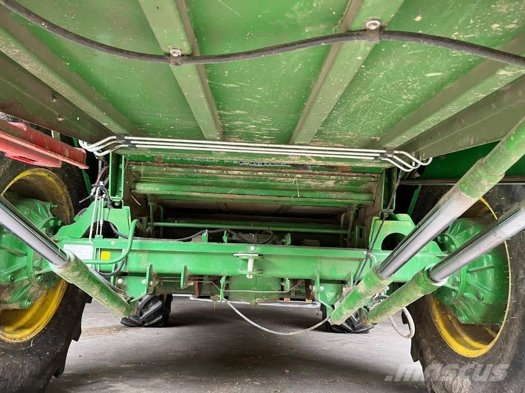 John Deere W 440 コンバイン