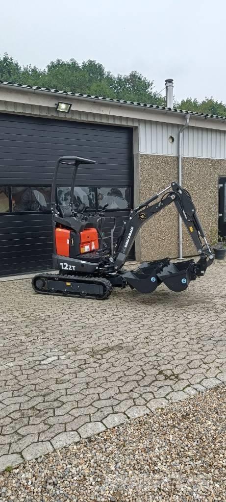 Eurocomach 12 ZT ミニ油圧ショベル 7t以下（ミニユンボ・ミニディガー）