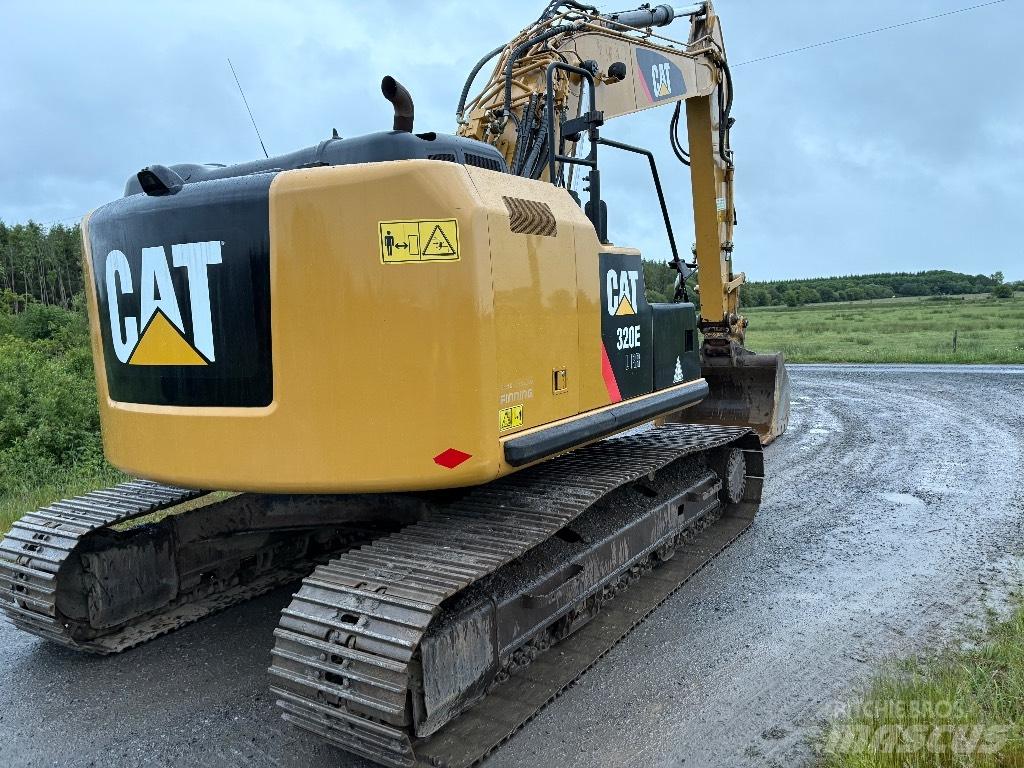 CAT 320 EL RR 大型油圧ショベル12t以上（パワーショベル・ユンボ）