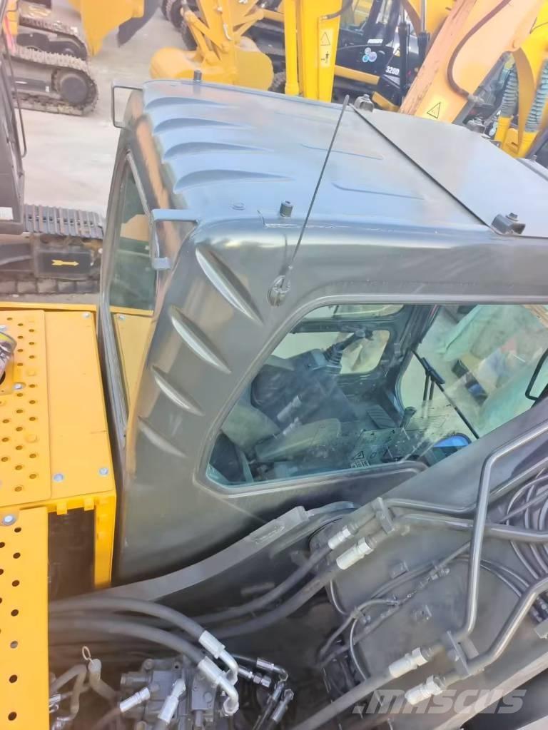 Volvo EC 210 B 大型油圧ショベル12t以上（パワーショベル・ユンボ）