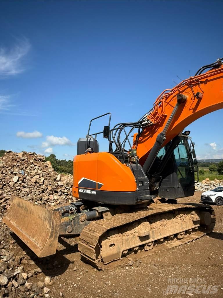 Doosan DX 235 LCR 大型油圧ショベル12t以上（パワーショベル・ユンボ）