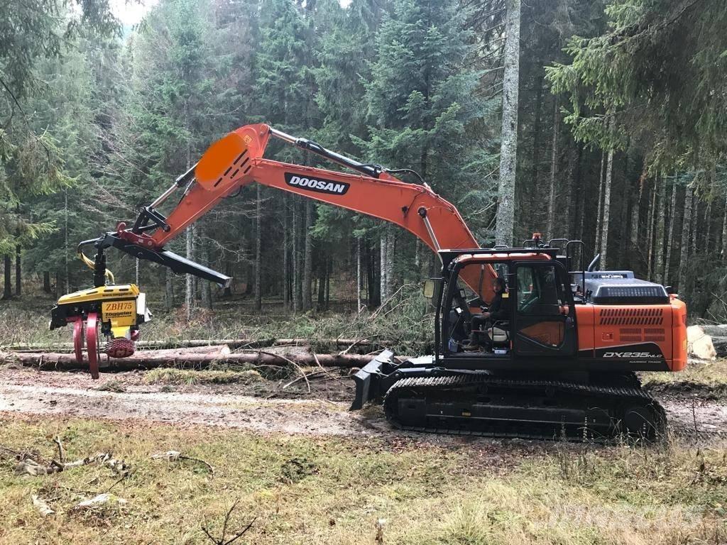Doosan DX 235 NLC-5 大型油圧ショベル12t以上（パワーショベル・ユンボ）