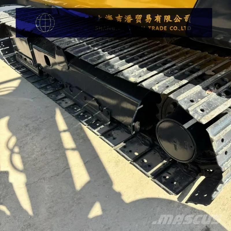 Komatsu PC 56 ミニ油圧ショベル 7t以下（ミニユンボ・ミニディガー）