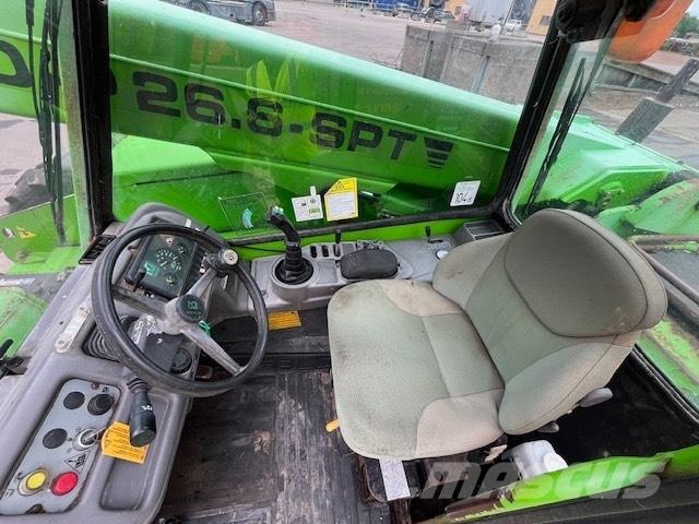 Merlo P 26.6 SP T テレスコーピックハンドラー