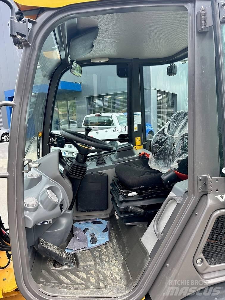 Volvo L 25 Electric ホイールローダー・タイヤショベル