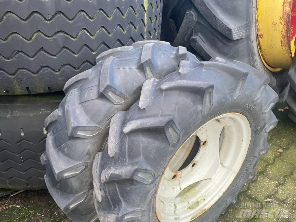 Pirelli 6.5 -16 + velg タイヤ、ホイル、リム
