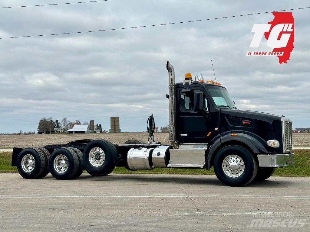 Peterbilt 567 中古トラクターヘッド | トレーラーヘッド
