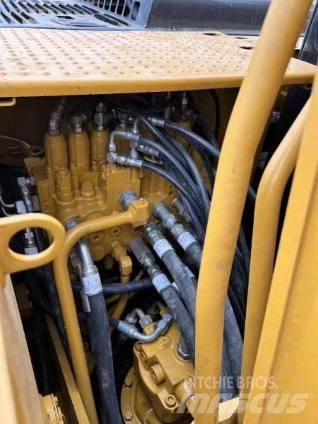 CAT 312 D 大型油圧ショベル12t以上（パワーショベル・ユンボ）