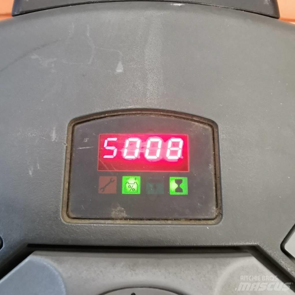BT OSE 250 P 低型オーダーピッカー