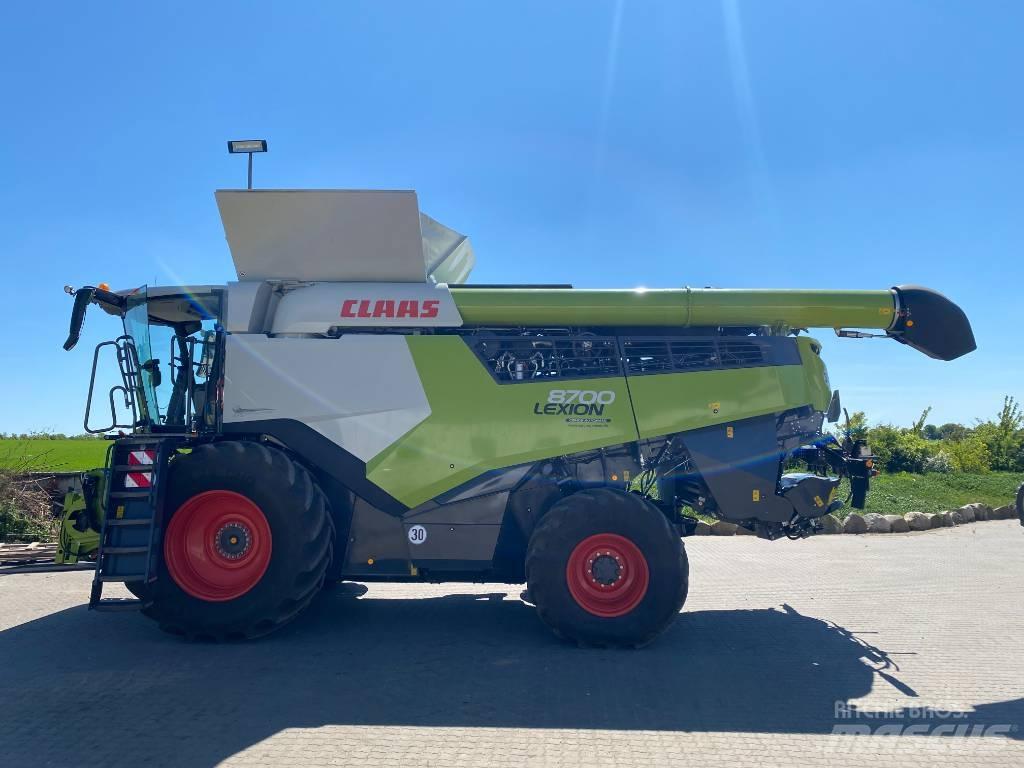 CLAAS Lexion 8700 コンバイン
