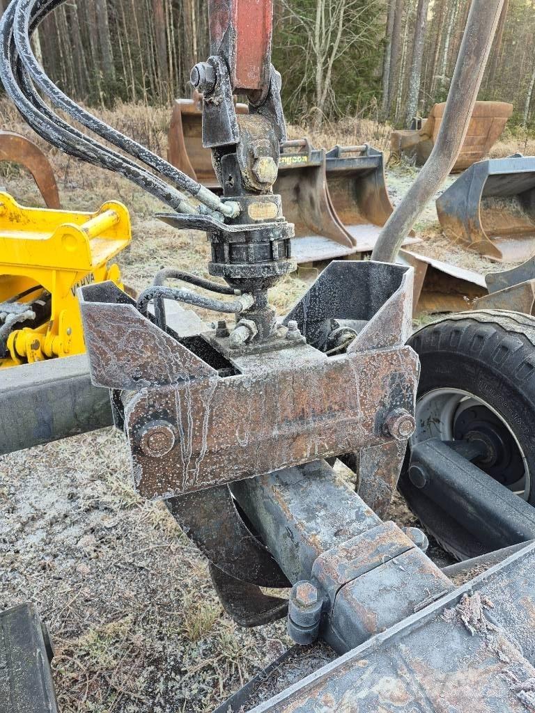 Patu 1800 林業トレーラー