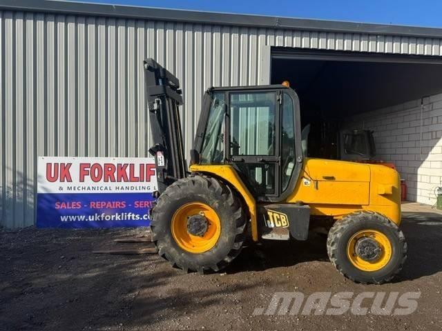 JCB 926 ラフターテレントラック