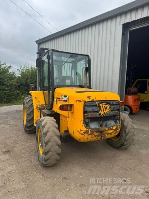 JCB 926 ラフターテレントラック