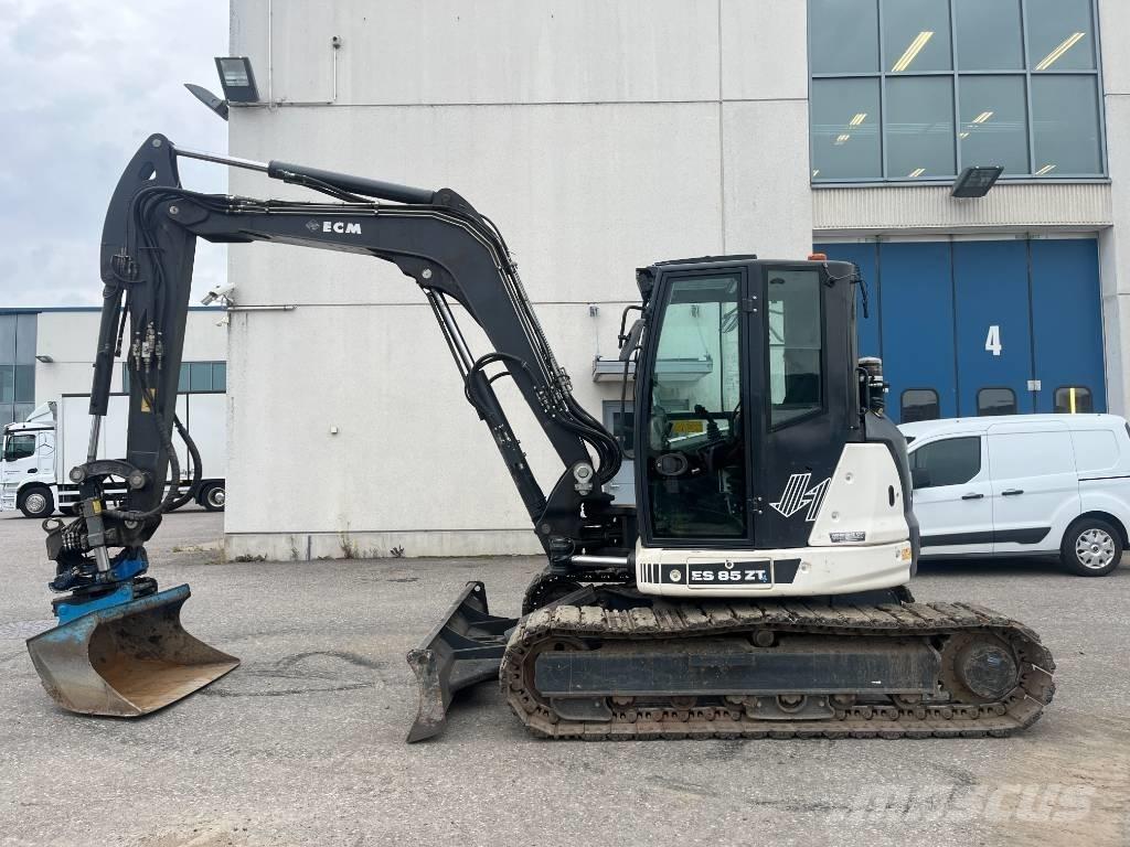 ECM ES 85 ZT 中型油圧ショベル 7ｔ-12ｔ（ユンボ・パワーショベル・バックホー）
