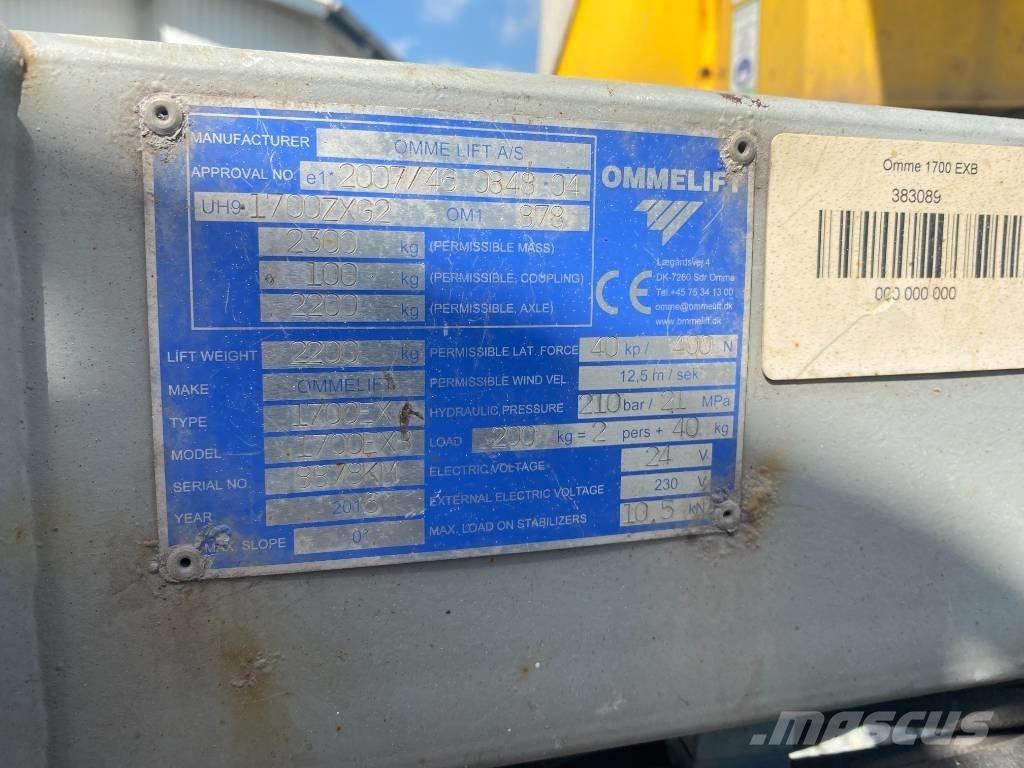 Omme 1700 EBX 高所作業台付トレーラー