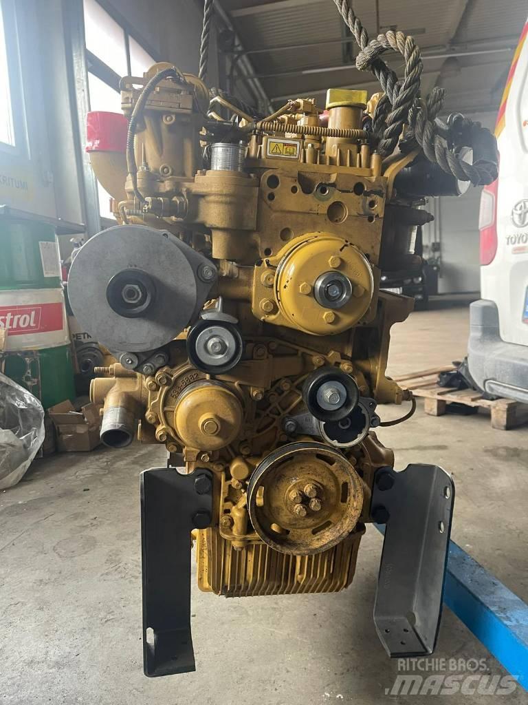 CAT 313 model エンジン