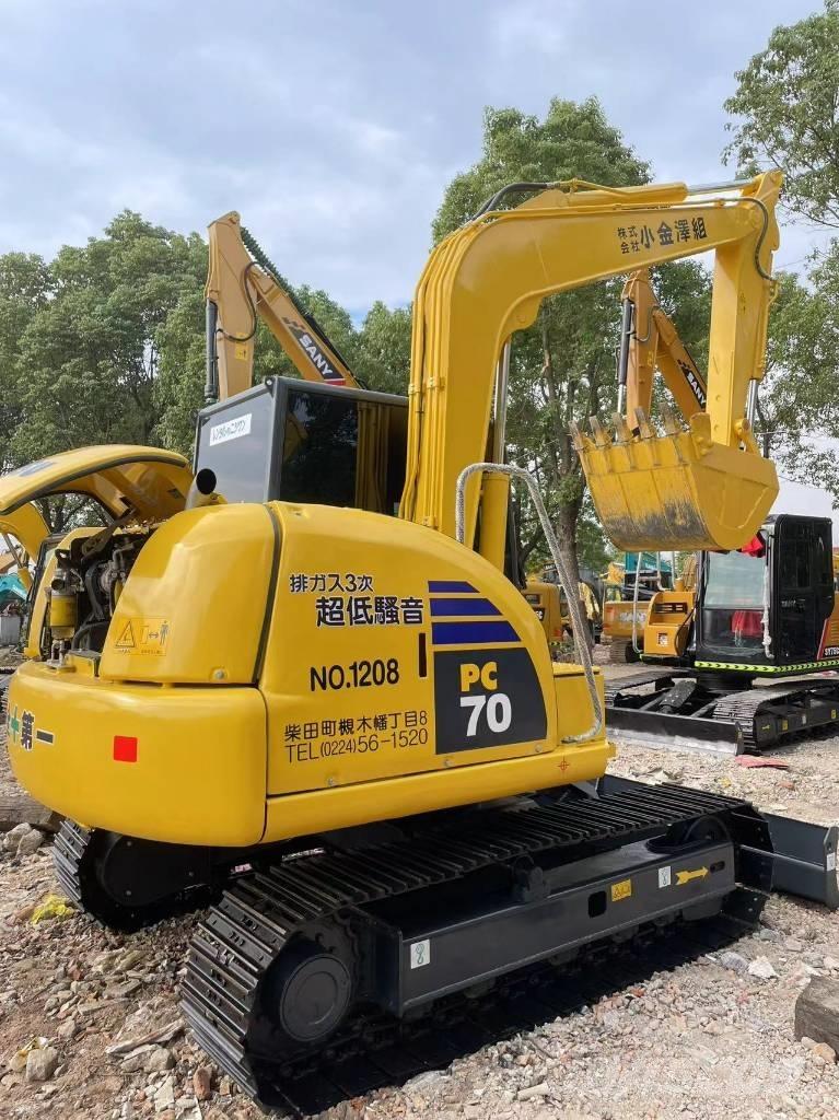 Komatsu 70-8 大型油圧ショベル12t以上（パワーショベル・ユンボ）