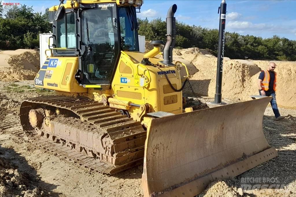 Komatsu D51 PX-24 ブルドーザー