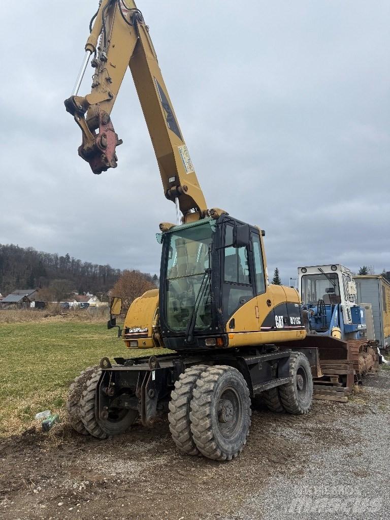 CAT M 313 C ホイール式油圧ショベル（パワーショベル・ユンボ・バックホー）