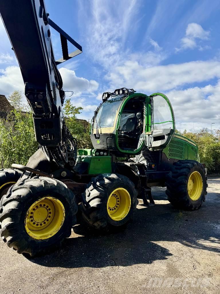 John Deere JD 1470 ハーベスター