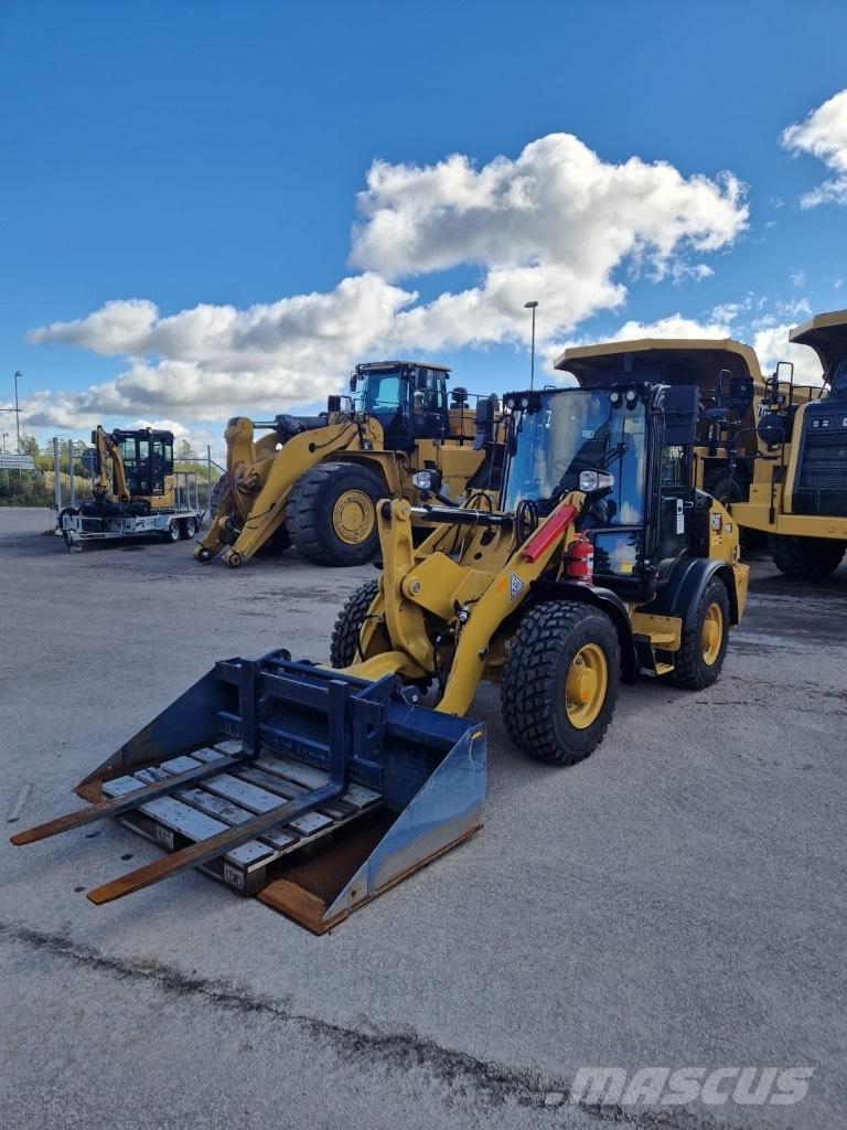 CAT 906 ホイールローダー・タイヤショベル