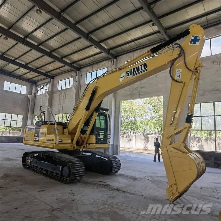 Komatsu PC200-8 大型油圧ショベル12t以上（パワーショベル・ユンボ）