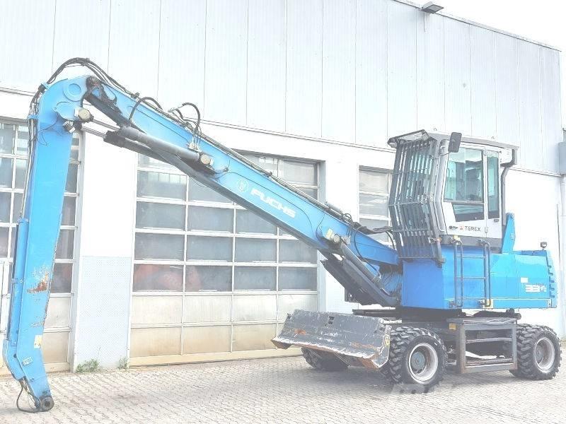 Fuchs MHL 334 E 廃棄物／工業産廃処理機