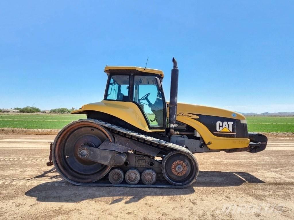 CAT CH45 トラクター