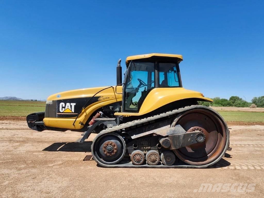 CAT CH45 トラクター