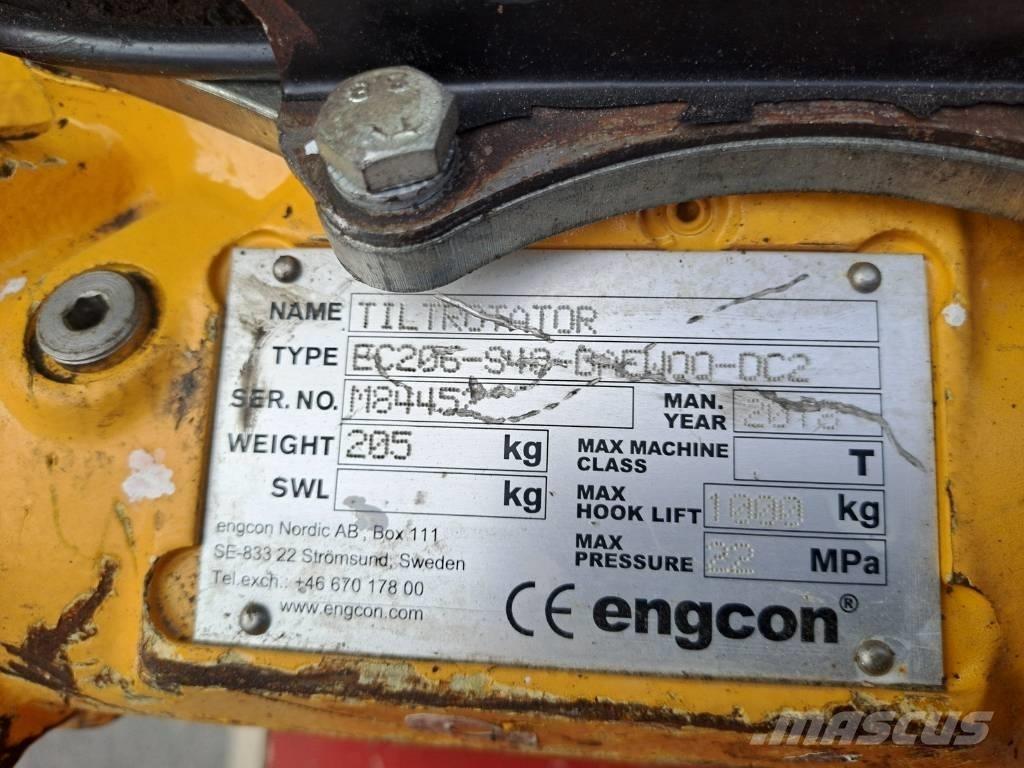 Bobcat E 50 ミニ油圧ショベル 7t以下（ミニユンボ・ミニディガー）