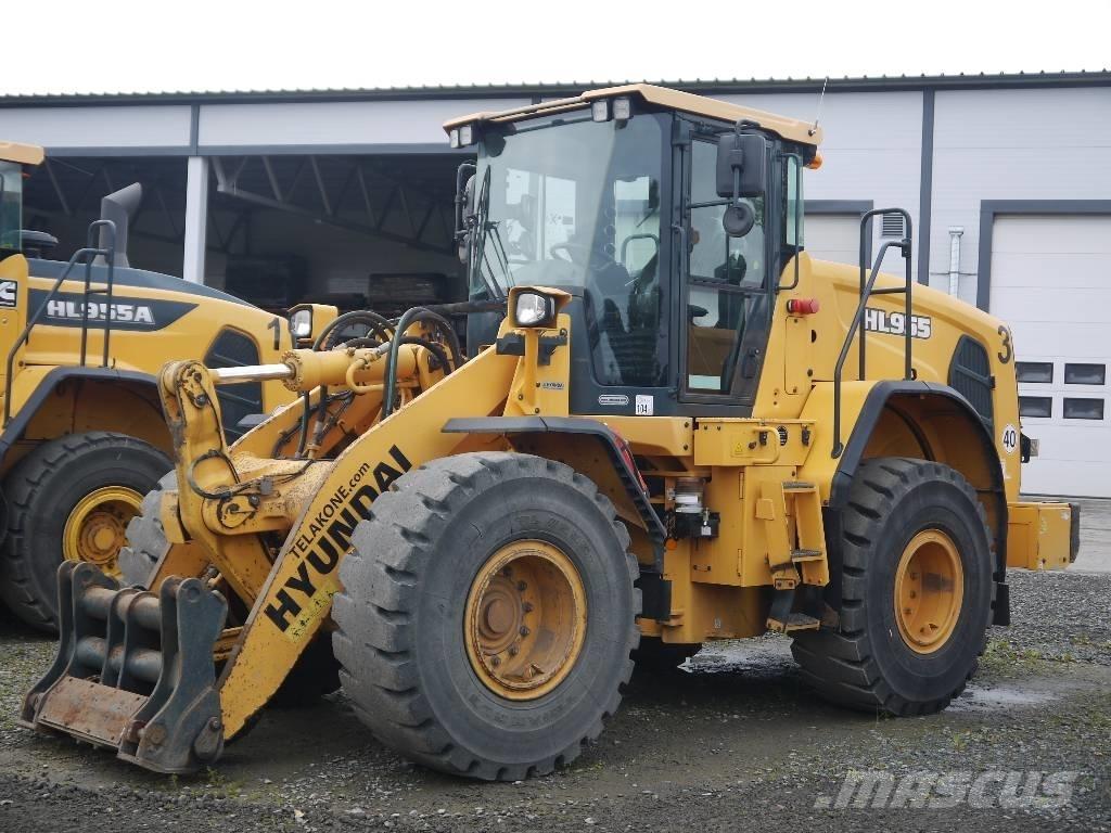 Hyundai HL955 ホイールローダー・タイヤショベル