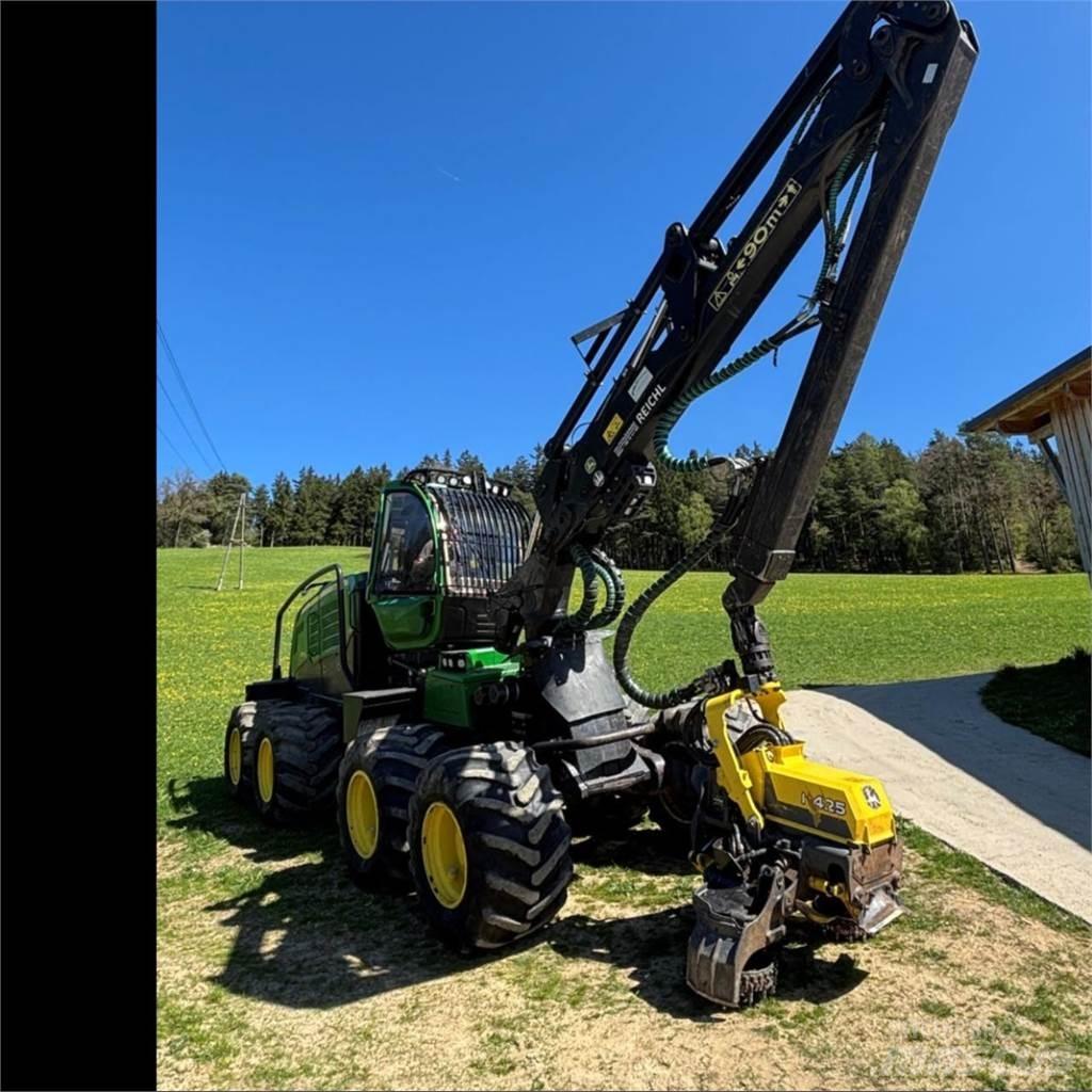John Deere 1270 G ハーベスター