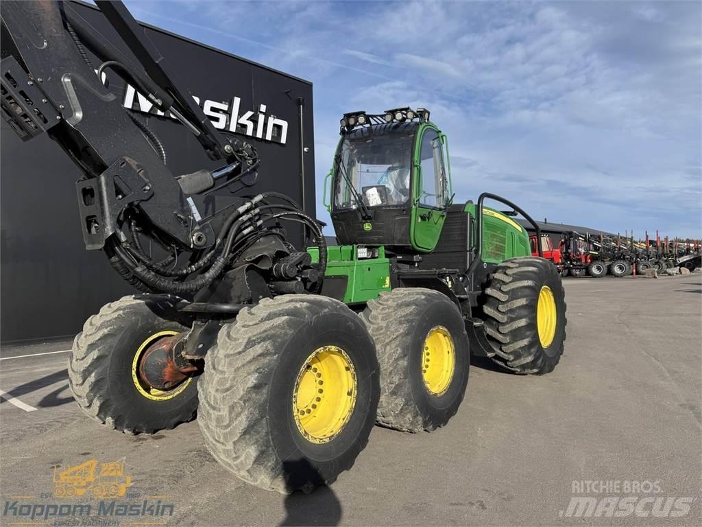 John Deere 1470E ハーベスター