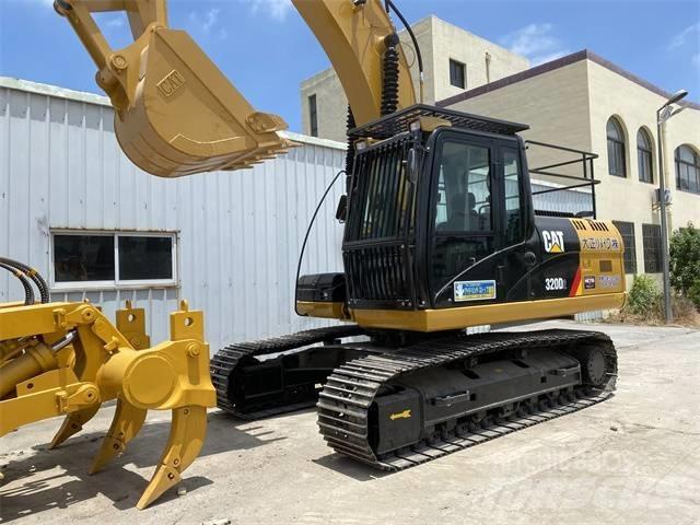 CAT 320 D 大型油圧ショベル12t以上（パワーショベル・ユンボ）