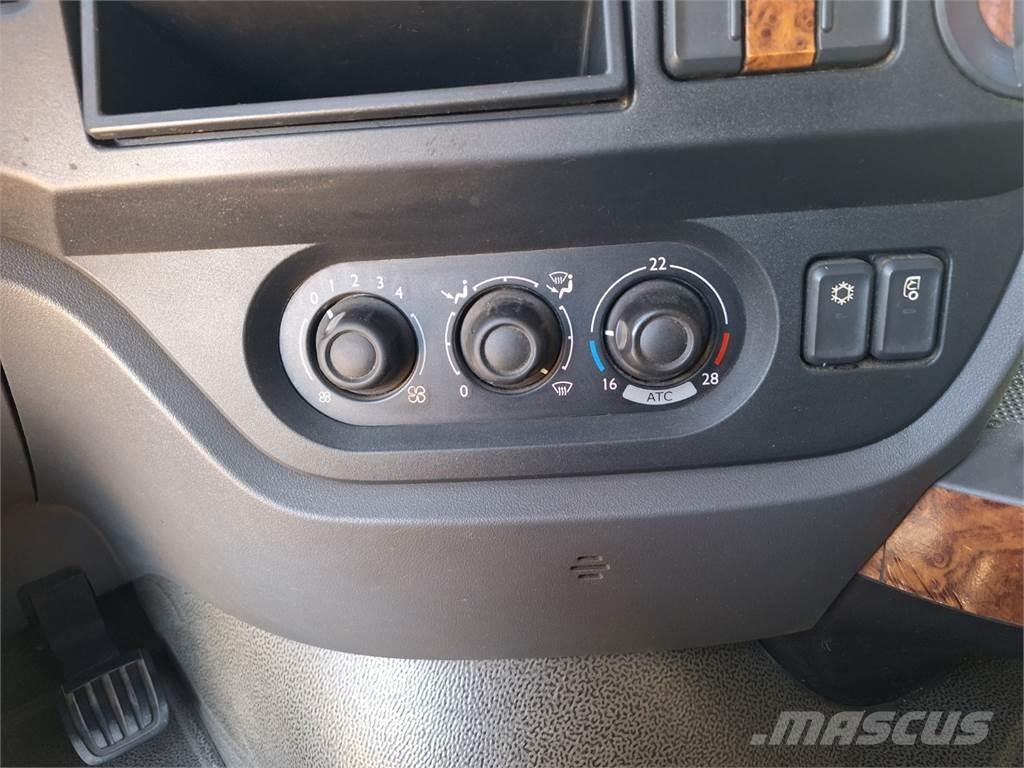 DAF XF 460 FT 中古トラクターヘッド | トレーラーヘッド