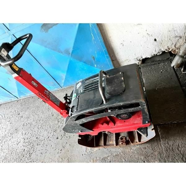 Bomag BPR 25/40 プレートコンパクター