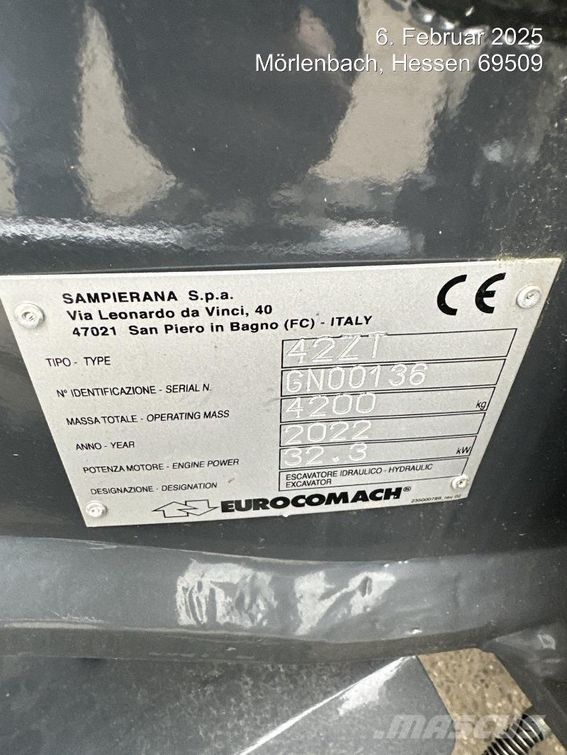 Eurocomach 42ZT ミニ油圧ショベル 7t以下（ミニユンボ・ミニディガー）