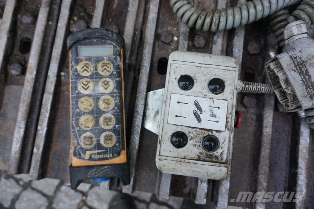 Keestrack K 3 自走式スクリーン