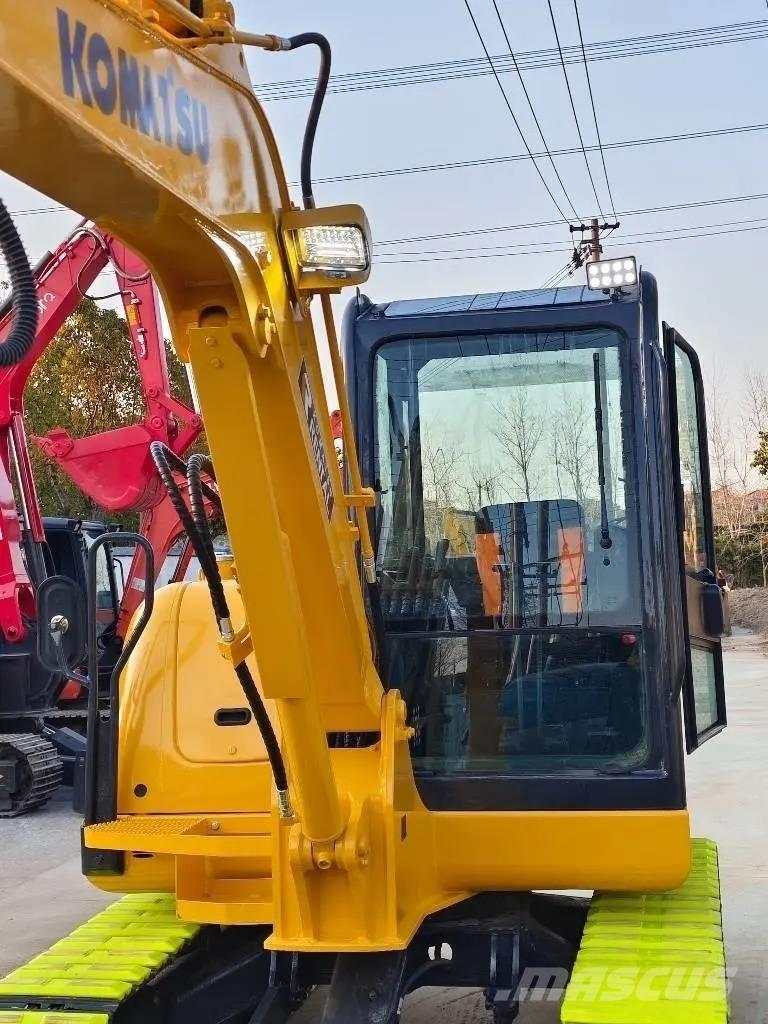 Komatsu PC 56-7 ミニ油圧ショベル 7t以下（ミニユンボ・ミニディガー）