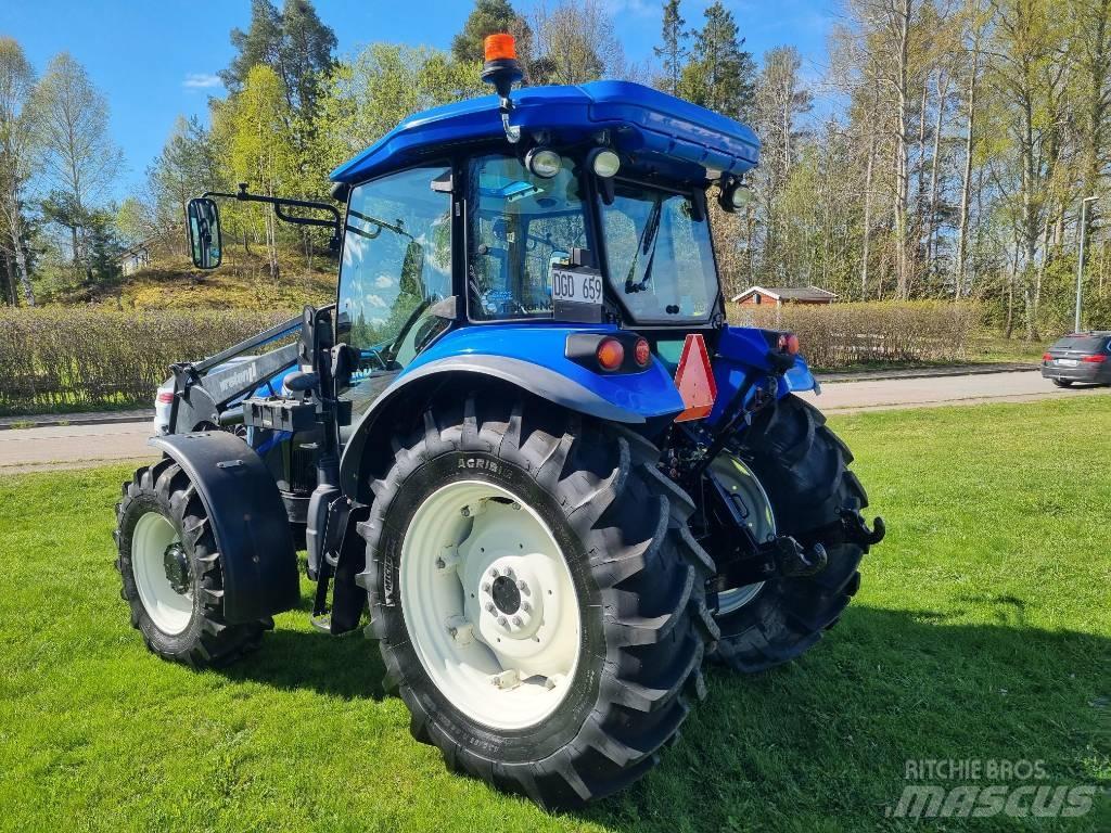 New Holland TD 5.85 トラクター
