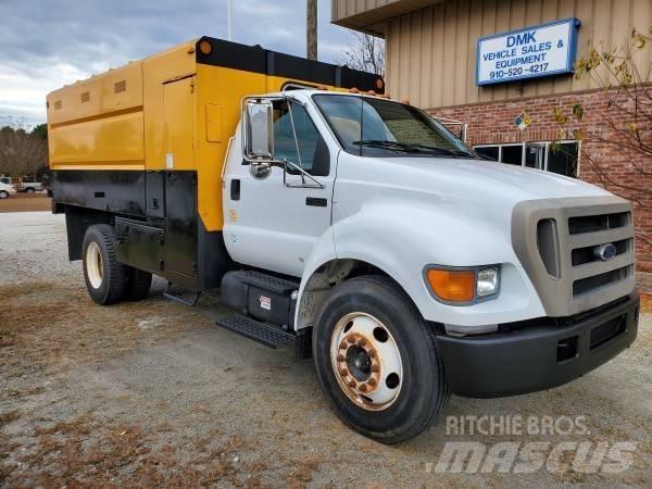 Ford F 650 XL SD ウッドチップ運搬用トラック