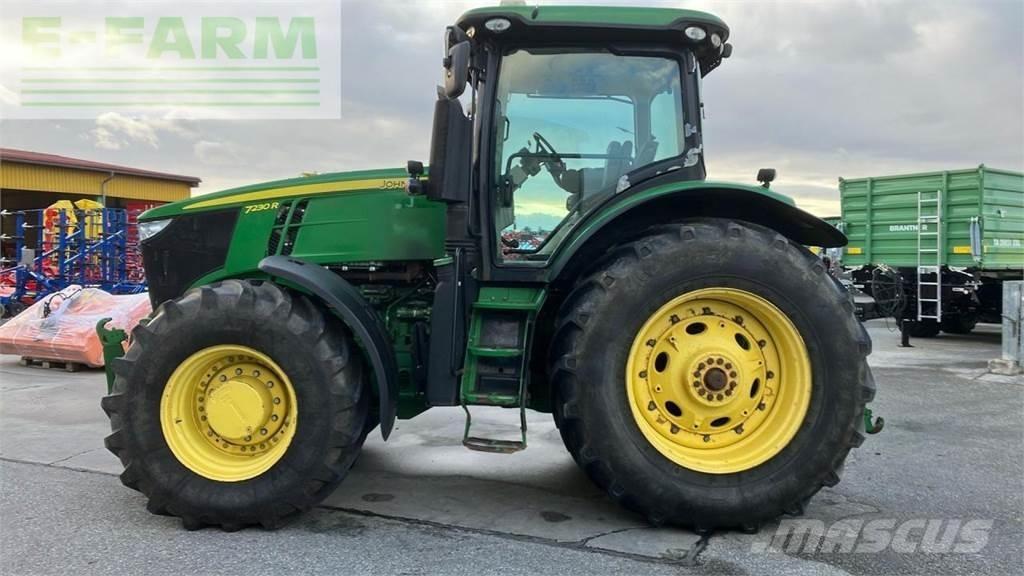 John Deere 7230R トラクター