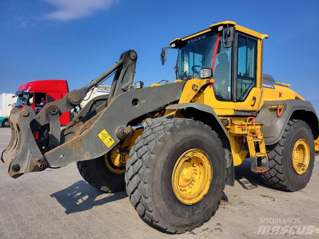 Volvo L 120 H ホイールローダー・タイヤショベル