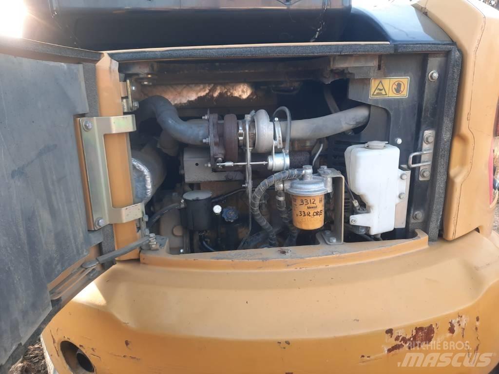 CAT 305.5 大型油圧ショベル12t以上（パワーショベル・ユンボ）