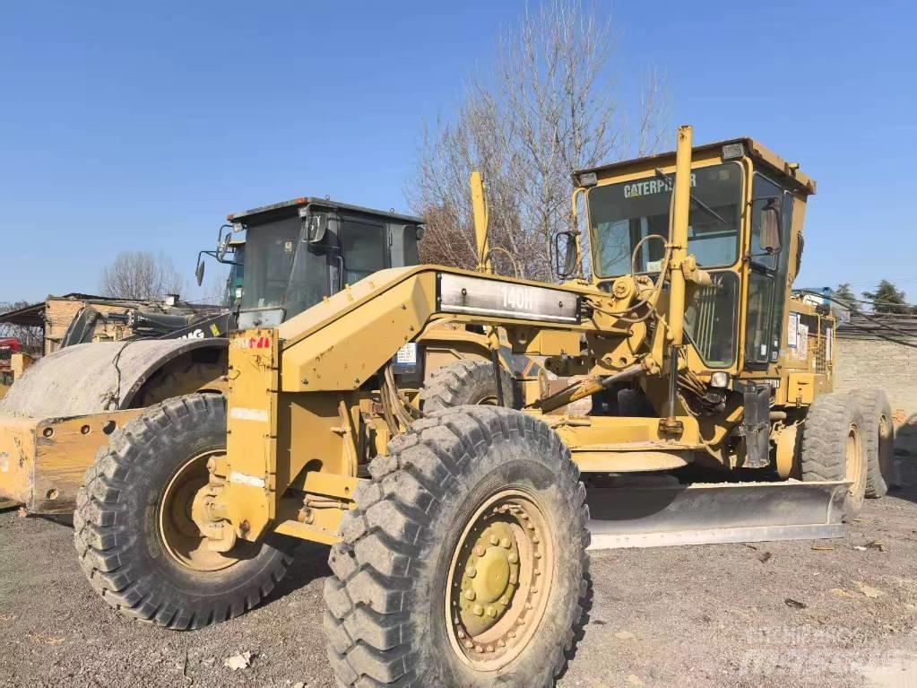 CAT 140 H モーターグレーダー