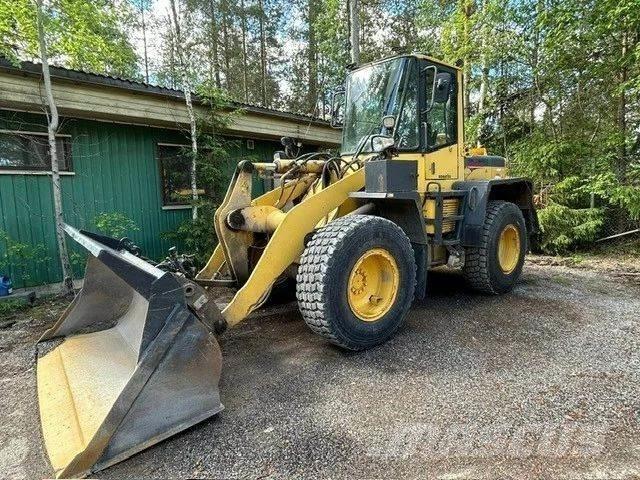 Komatsu WA 180-3 ホイールローダー・タイヤショベル